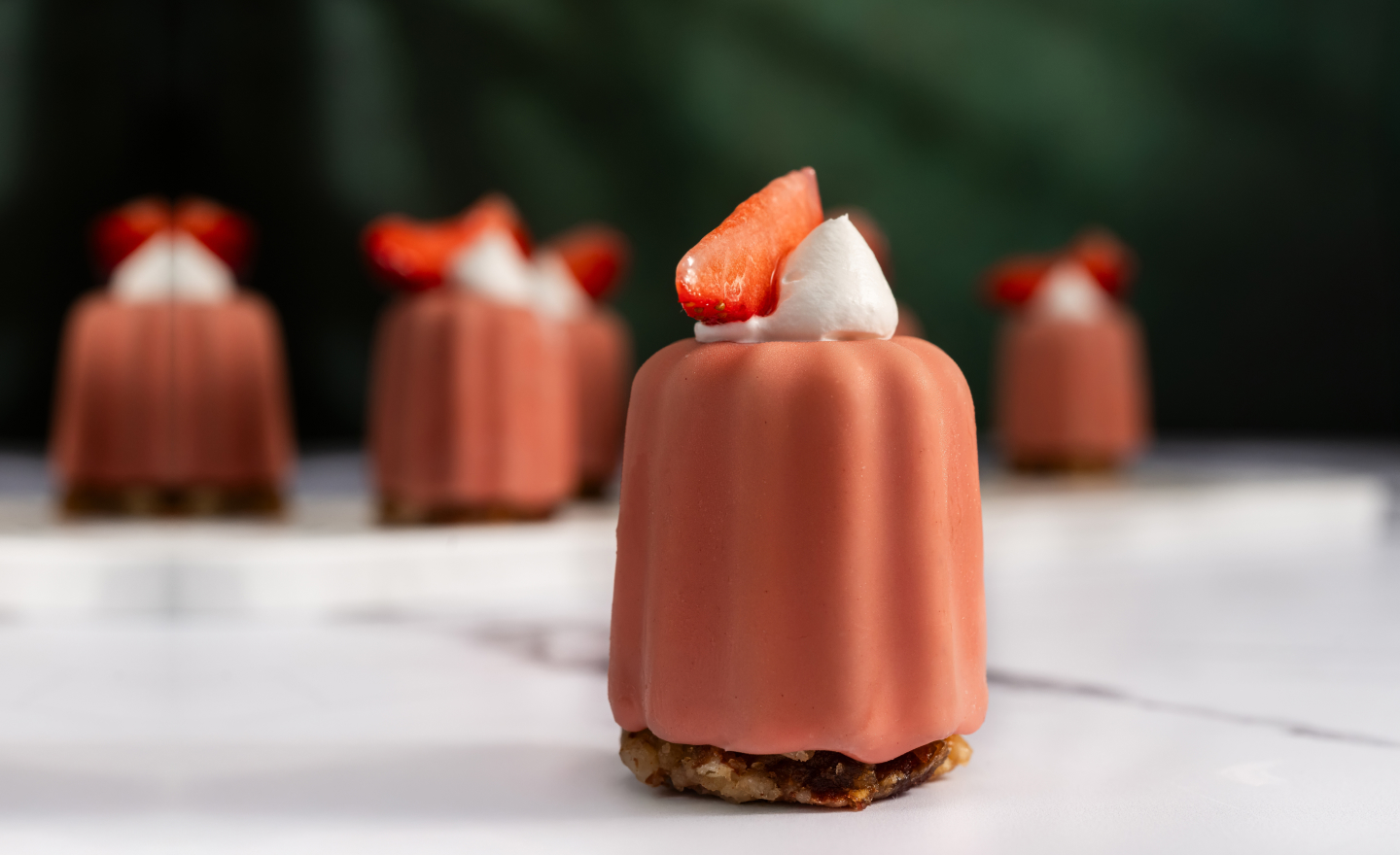 Raw cake